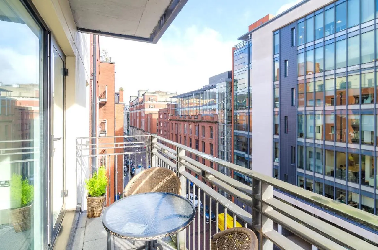 Central City Apartment - Free Parking United Kingdom